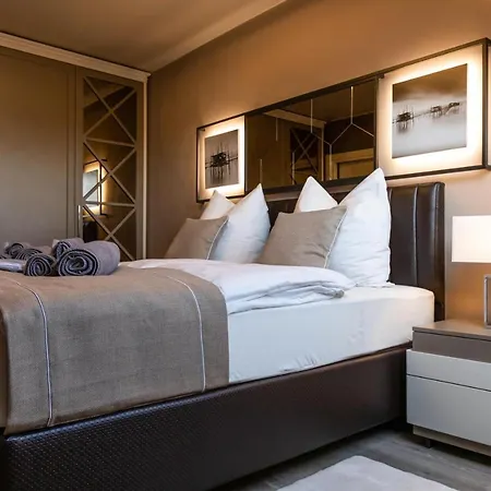 Luxuswohnung Mit Tiefgarage In Nähe Messe-bmw-porsche-dhl-flughafen Leipzig