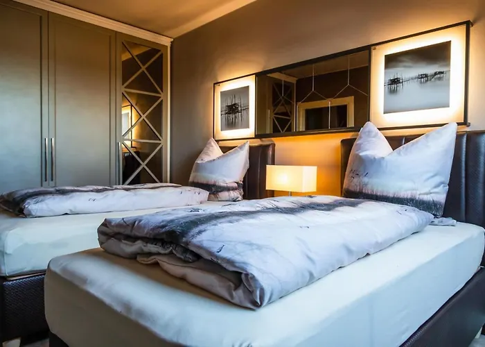 Deluxe Mit Tiefgarage In Nähe Messe-bmw-porsche-dhl-flughafen-flugzeugwerk Der Deutsche Aircraft Apartment Leipzig