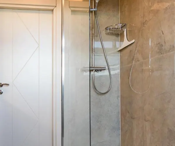 Deluxe Mit Tiefgarage In Nähe Messe-bmw-porsche-dhl-flughafen-flugzeugwerk Der Deutsche Aircraft *