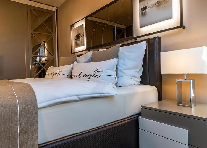 Deluxe Mit Tiefgarage In Nähe Messe-bmw-porsche-dhl-flughafen-flugzeugwerk Der Deutsche Aircraft * Leipzig